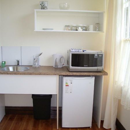 Dee'S Bnb Pretoria-Noord Eksteriør billede